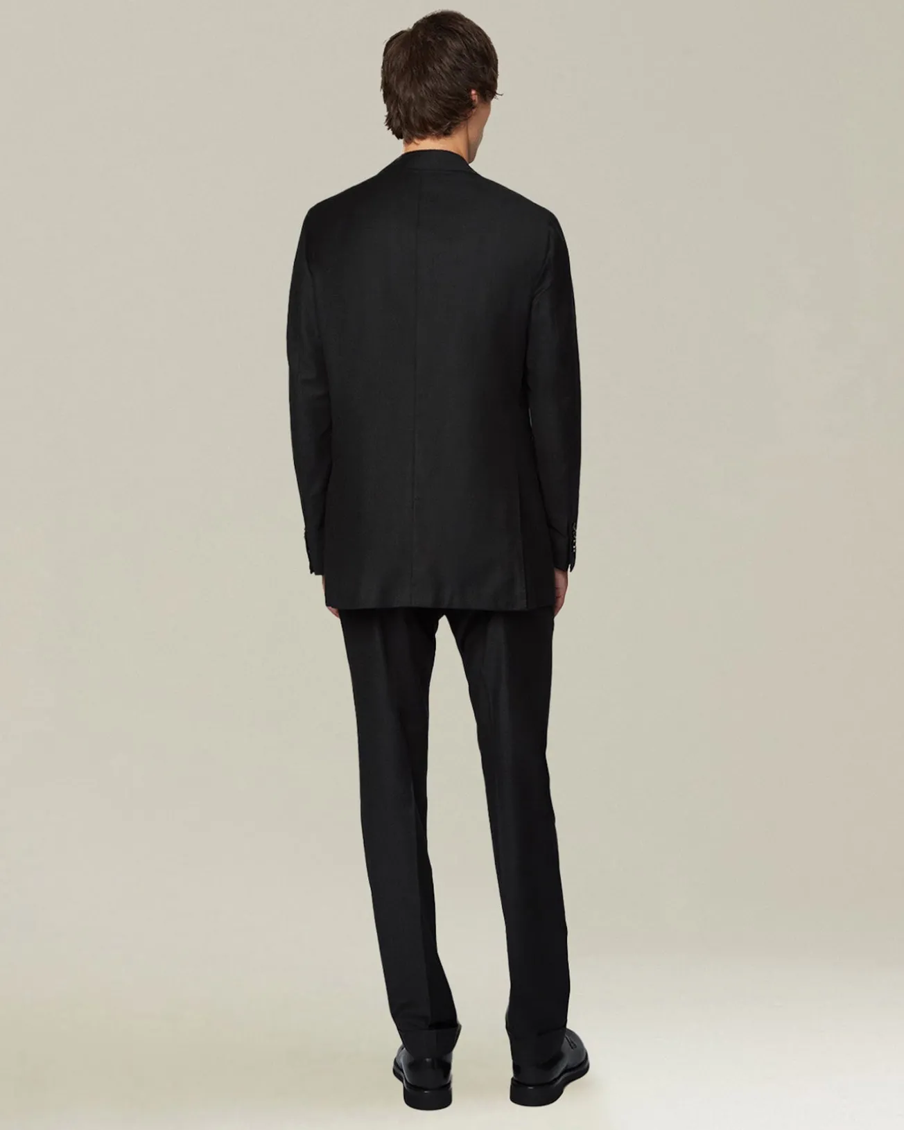 Abito Sartoriale in Lana Vergine nera Monochrome