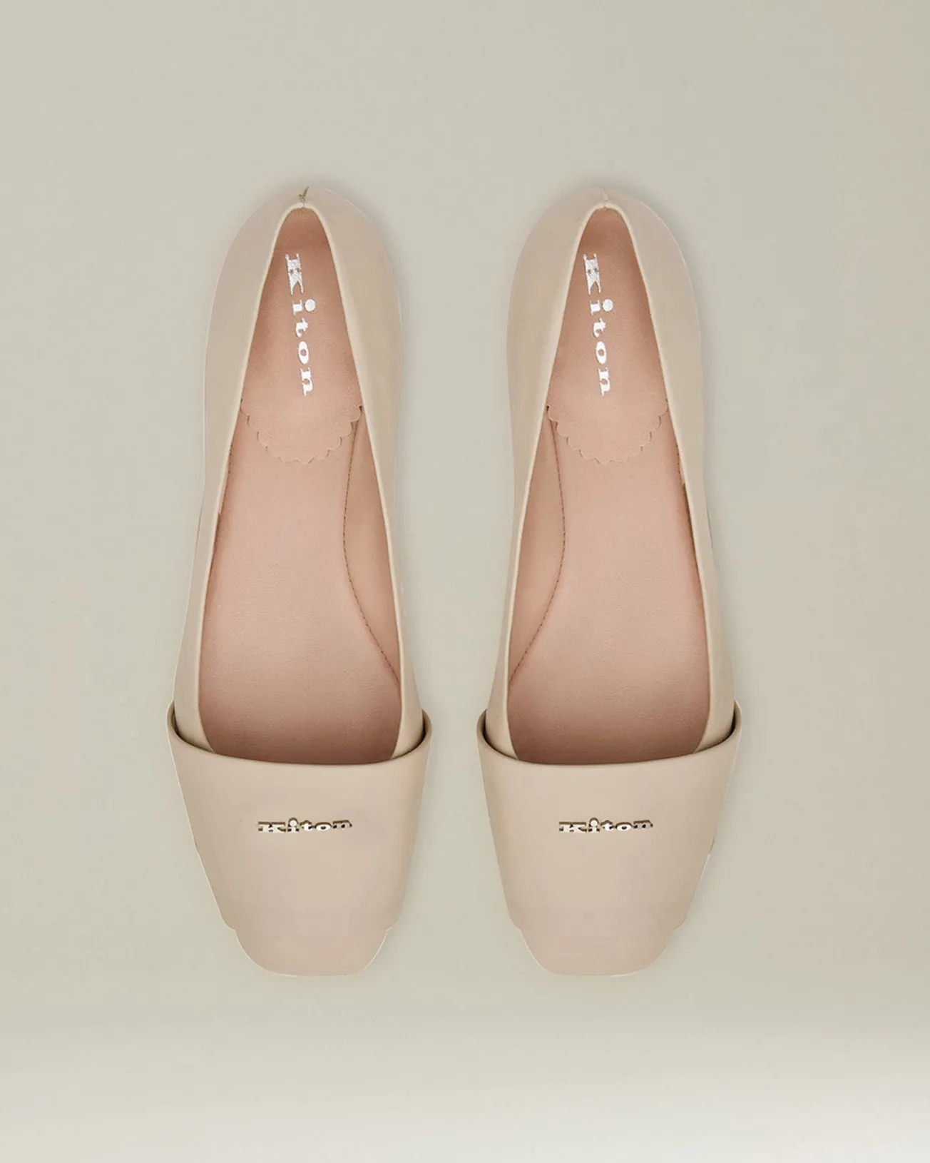 BALLERINA IN PELLE