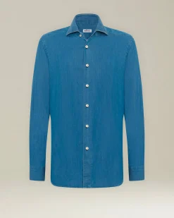 Camicia casual in denim blu con bottoni in madreperla
