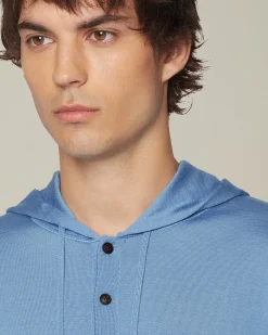 Maglia con cappuccio in cashmere e seta celeste