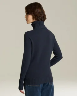 Maglione donna a collo alto in cashmere canneté blu