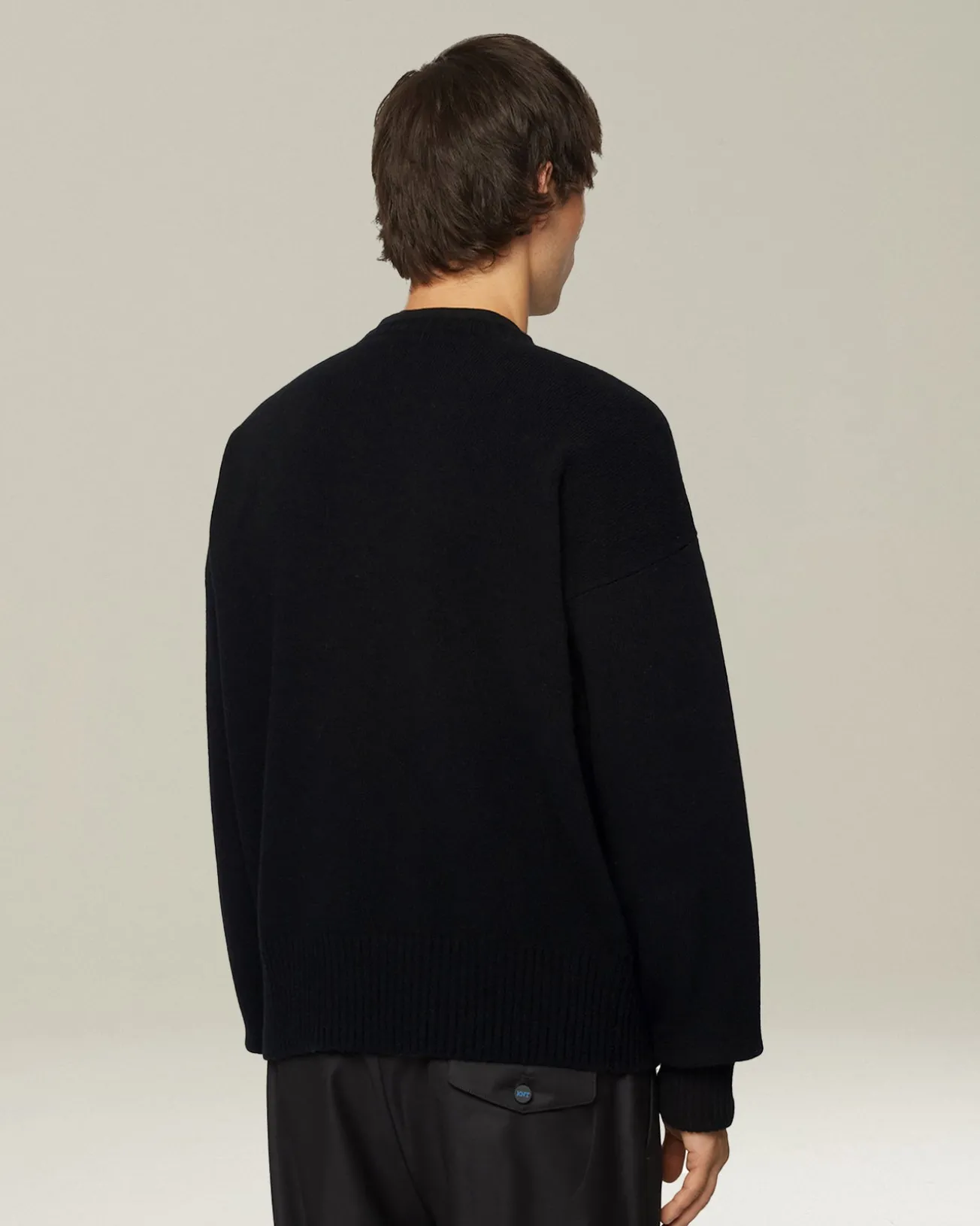 Maglione uomo girocollo Leisure in Lana verginenero