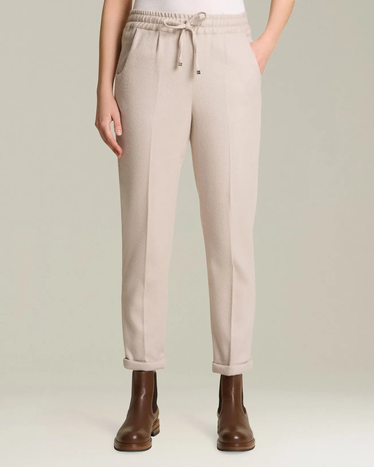 Pantalone joggers donna in cashmere color cipria