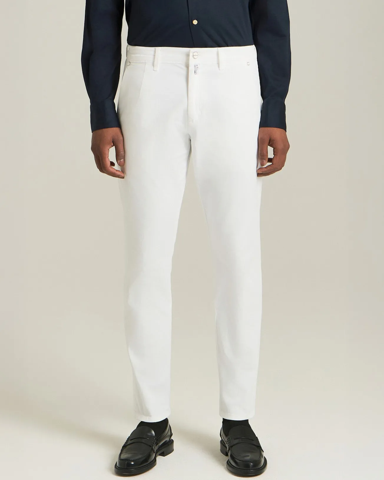 Pantalone Relax in cotone con tasche a filo laterali