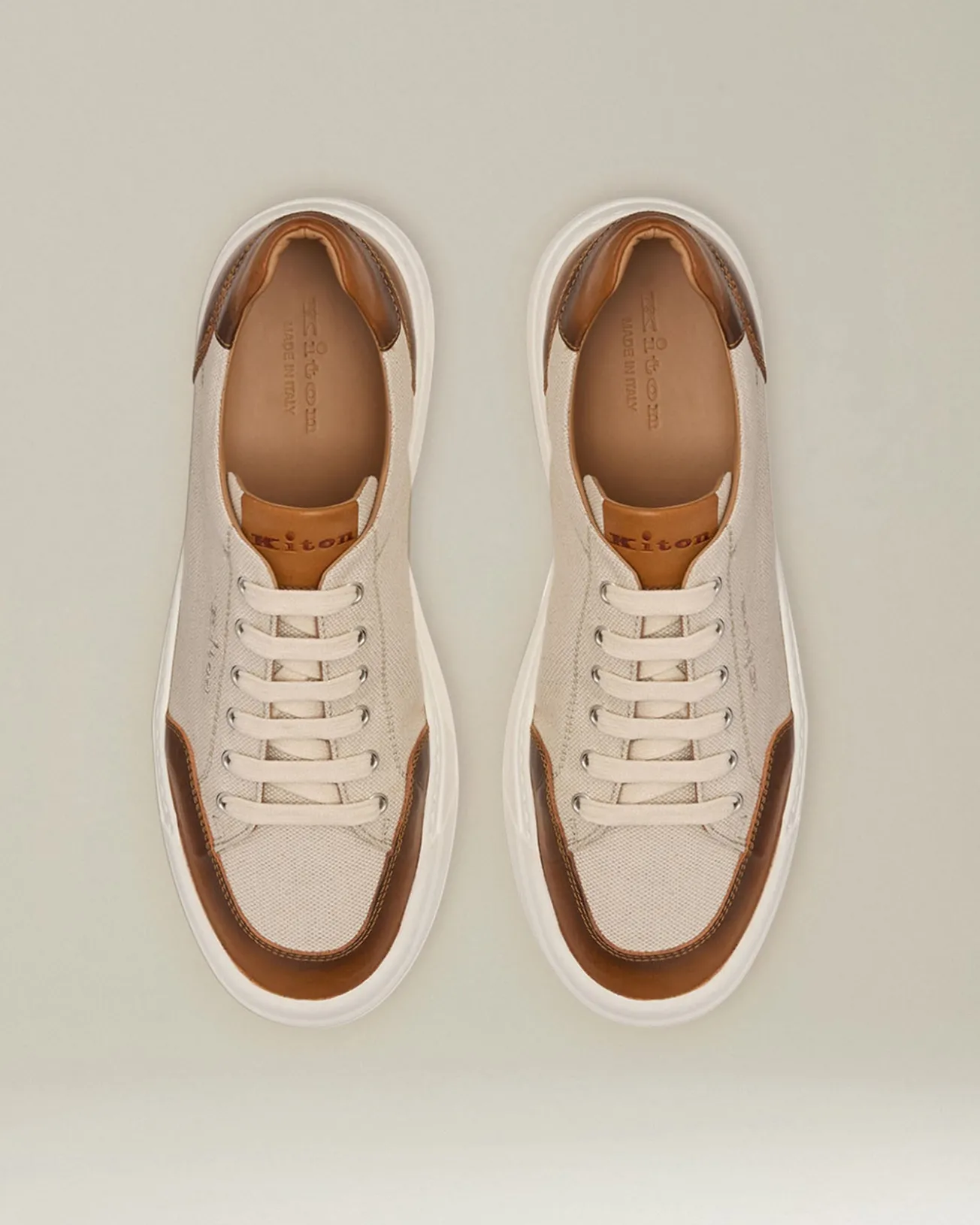 SNEAKERS URBAN CON INSERTI IN PELLE