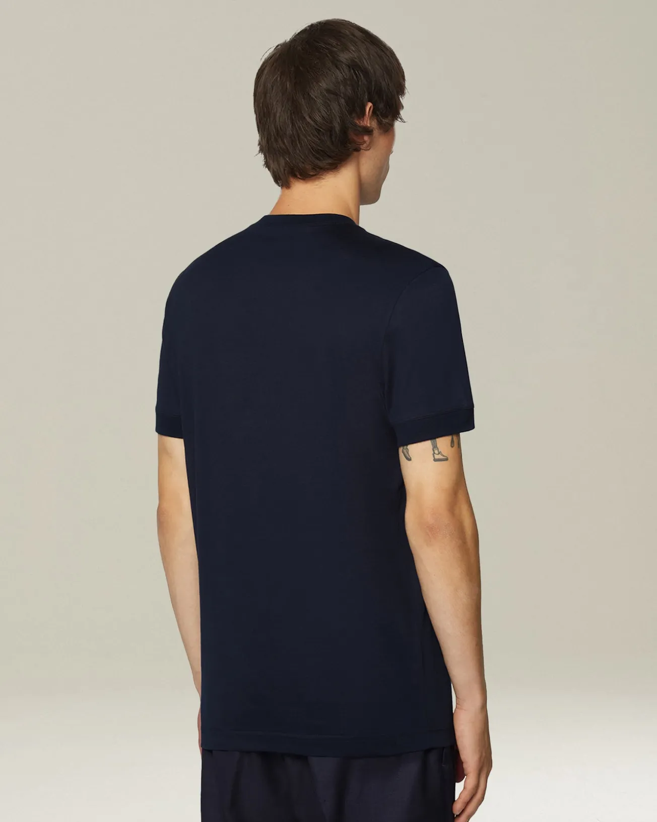 T-shirt logo nera in jersey di cotone KNT